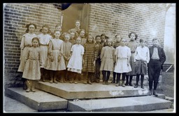 484_PC-1910 Grand Prairie School